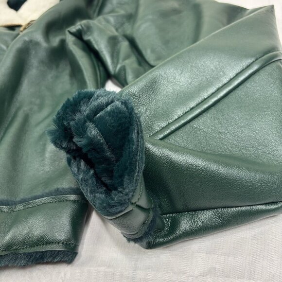 Levi’s Women’s Green Vegan Leather Sherpa Crop Moto Jacket Size Large. - Picture 15 of 16